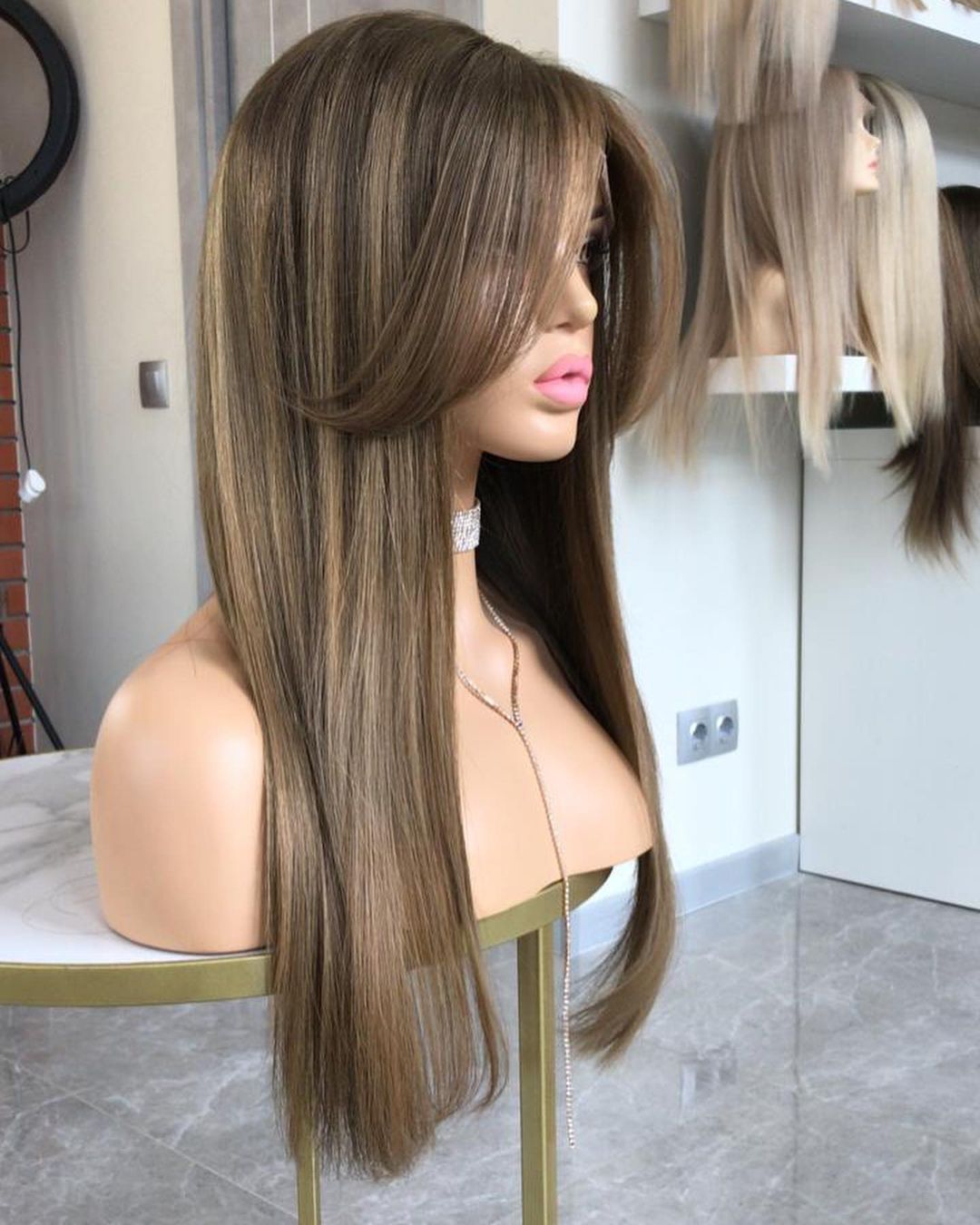 Straight High Shiny Brown European Hair Wigs Glueless Lace Front Wigs